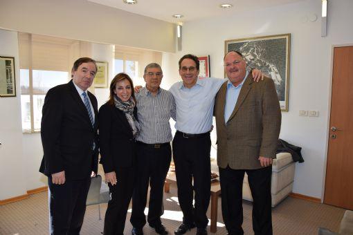 During their visit to Yad Vashem, Marcy Gringlas (second from left) and Joel Greenberg (second from right) met with Chairman Avner Shalev (center). They were also accompanied by American Society Development Director S. Isaac Mekel and Shaya Ben Yehuda