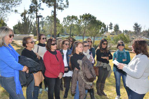 ICEJ Portugal National Director Pastor Carla Melo (back row, middle) and her group during their visit to Yad Vashem on 5th February, 2017 next to the tree of Aristides de Sousa Mendes who was recognized by Yad Vashem as Righteous Among the Nations