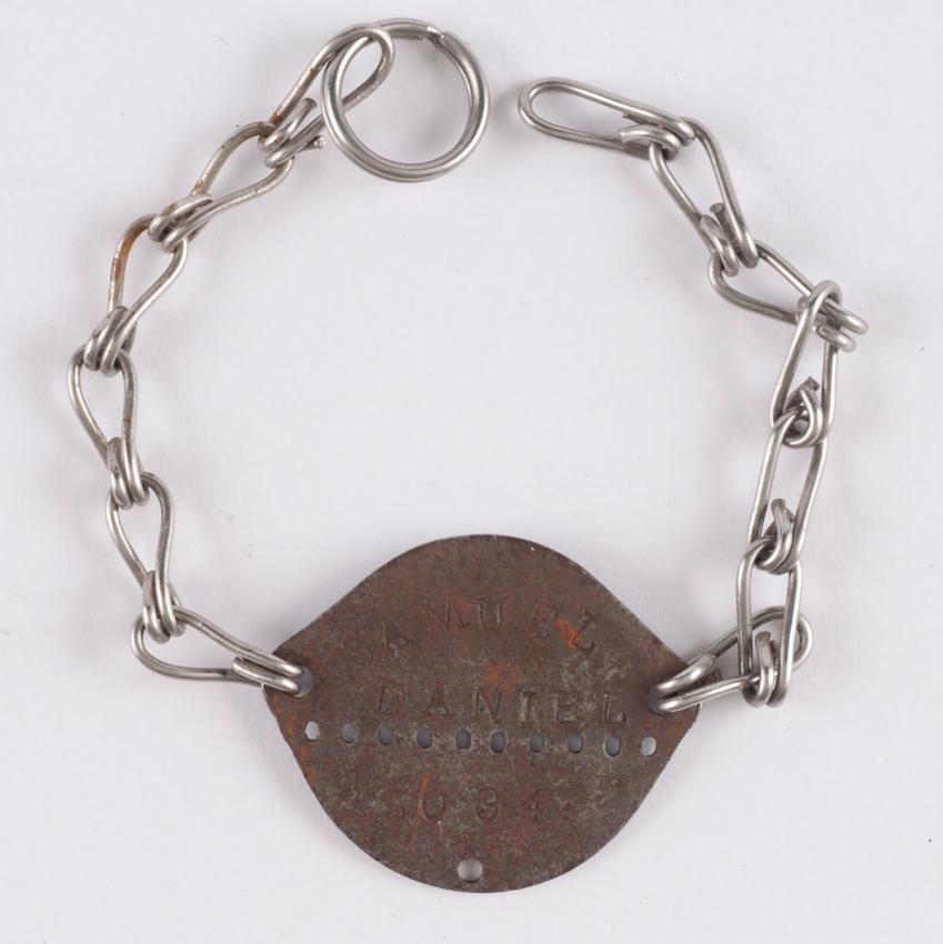 Daniel Samuel’s dog-tag from his service in an Alpine unit of the Free French forces