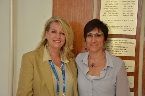 National Director for ICEJ Canada Donna Holbrook (left) with Richard Holbrook supported Yad Vashem's Recovery of Holocaust Victims' Names Project with a personal donation