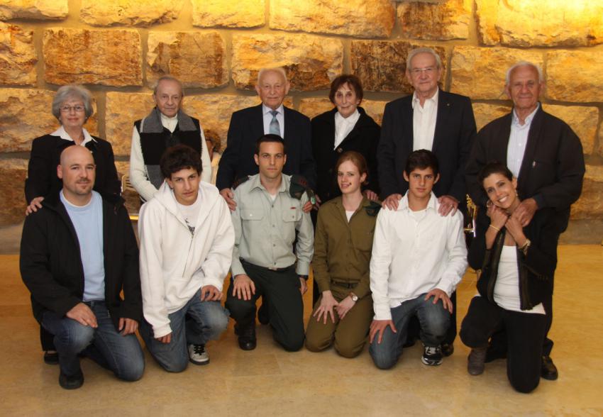 Marking Holocaust Remembrance Day 2011 at Yad Vashem