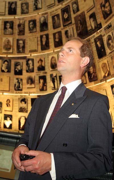 Prince Edward in the Hall of Names at Yad Vashem