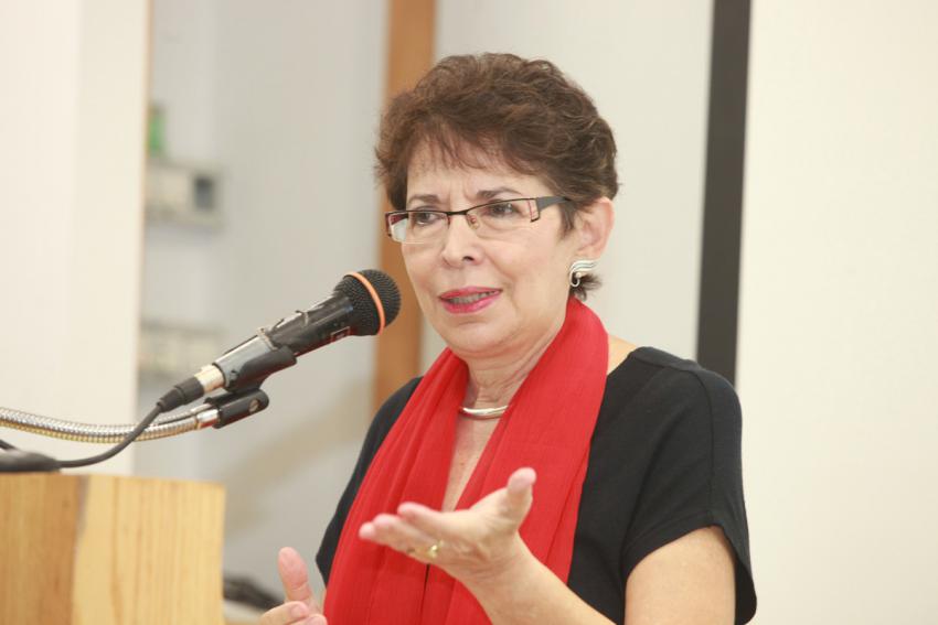 Prof. Dina Porat lecturing at the symposium on &quot;Killing Sites in the Occupied Territories of the Former USSR: History and Commemoration&quot;. Yad Vashem, 28 September 2016
