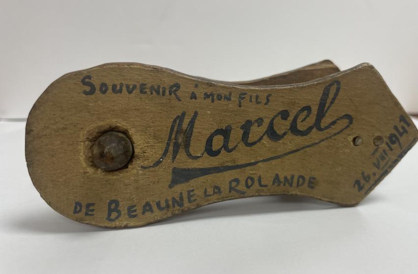 Purim noisemaker inscription: &quot;Souvenir to my son Marcel&quot; Beaune La Rolande on 26 August 1941