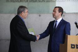 Yad Vashem Chairman Avner Shalev and Russian Prime Minister Dmitry Medvedev