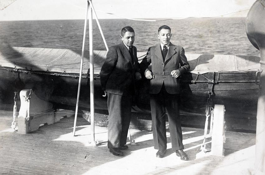 Brothers Albert (left) and Bernhard on the ship's deck, on their way to Eretz Israel (Mandatory Palestine)