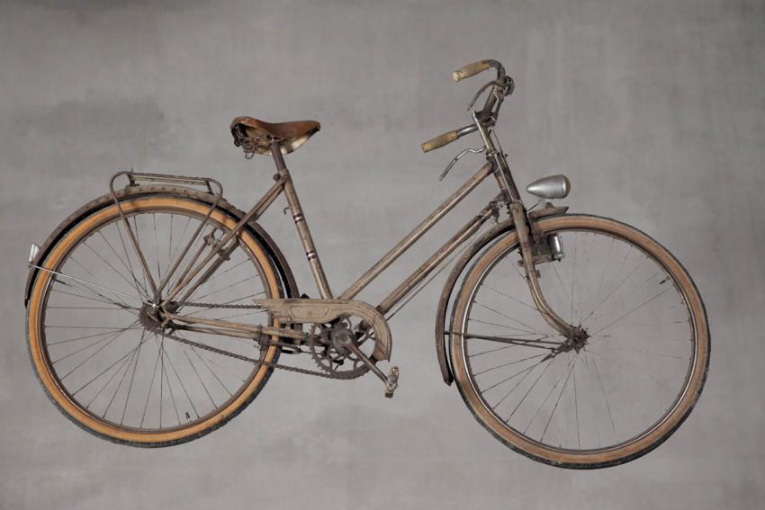 האופניים ששימשו את חסידת אומות עולם מרי-רוז ז'ינסט להפצת 'איגרת הרועים' של הגמון העיר מונטובן, צרפת, הקוראת להצלת יהודים