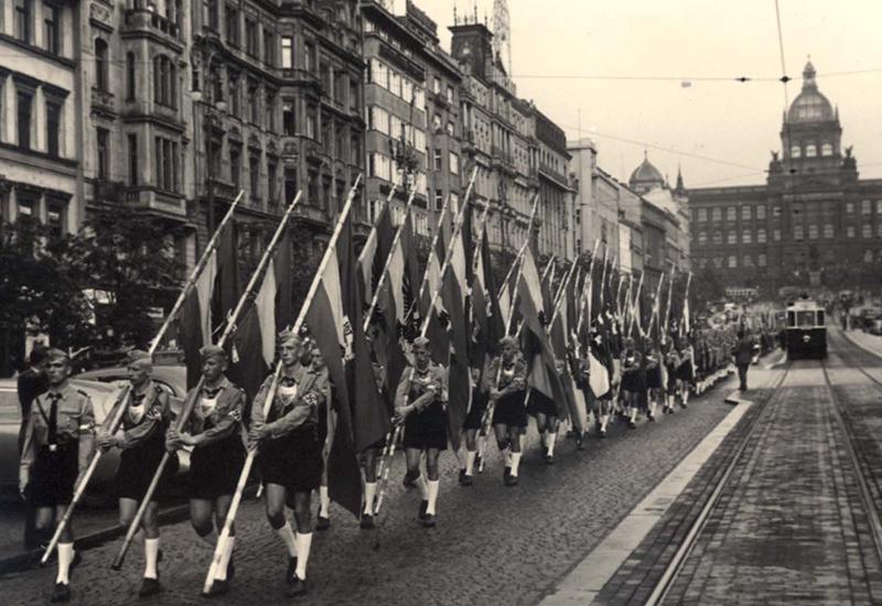 צעדת אדולף היטלר, מצעד הנוער ההיטלראי, פראג, צ'כוסלובקיה, 1939