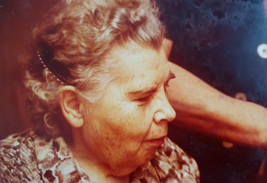 אננה דוברוצקה - מתוך אלבום התמונות של בית לוקנר - נמצא בפגישה עם מרתה בבית האבות בחיפה 23.2.21