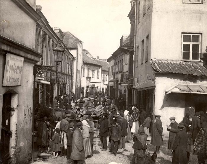 רחוב בשכונה יהודית, וילנה, לפני המלחמה