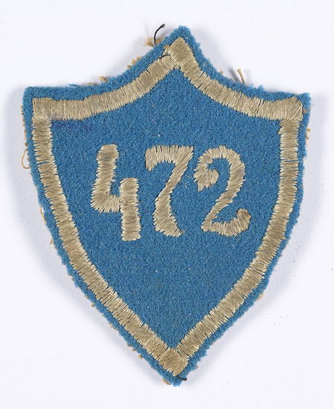סמל בית ספרה של אלינה לנדאו, מלימודיה בתיכון היהודי לבנות בקרקוב, פולין לפני המלחמה