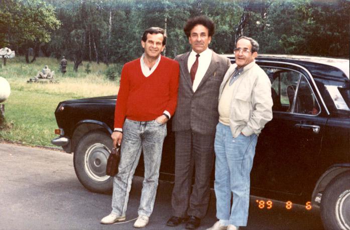 Авраам Грюншлаг (слева), Михайло Ильницкий и Яков Грюншлаг. Австралия, 1993 год