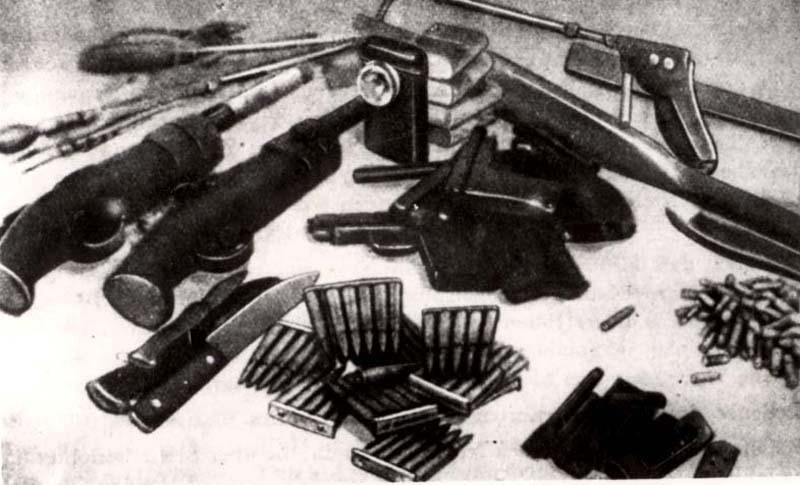 Львів, червень 1943. Зброя, що була виявлена у гетто після його ліквідації