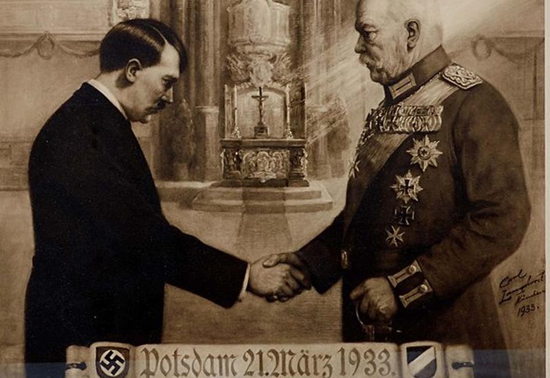 גלויה לכבוד יום פוטסדאם המתארת את לחיצת היד בין הנשיא הינדנבורג להיטלר