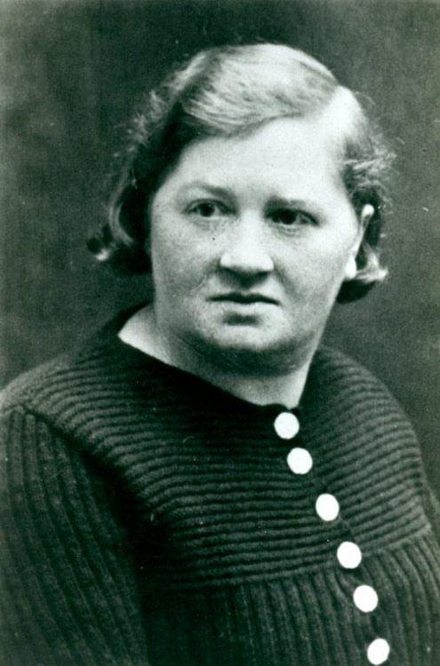 La tante, Erna Schweizer