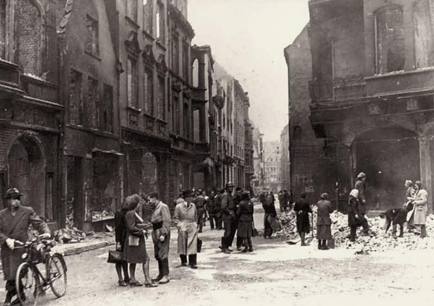 Bremen, Germany, Jews forced to clean up from the destruction of Kristallnacht, November, 1938
