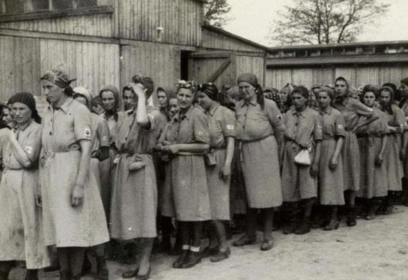 יחסי אמהות ובנות באושוויץ-בירקנאו