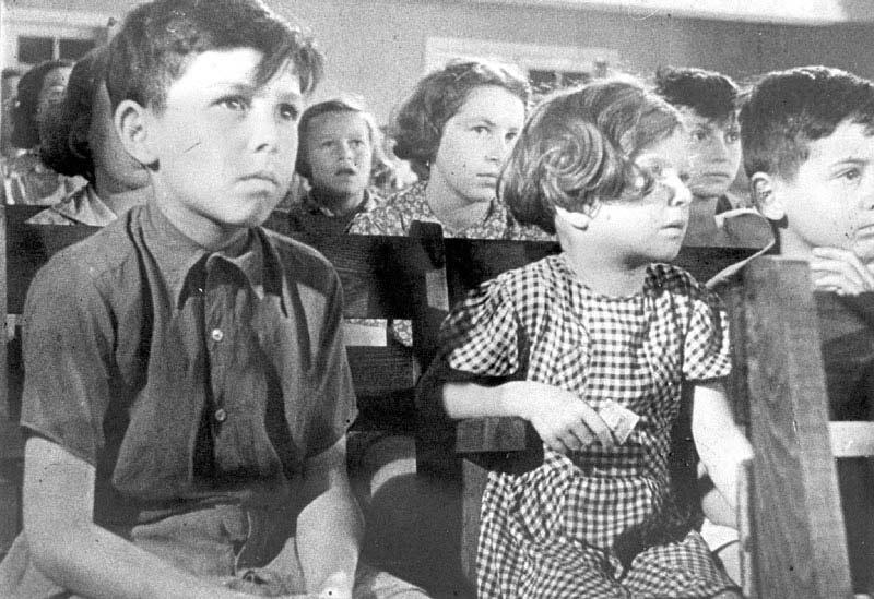 ילדים מבית הילדים, טרזין, צ'כוסלובקיה, אוקטובר 1944