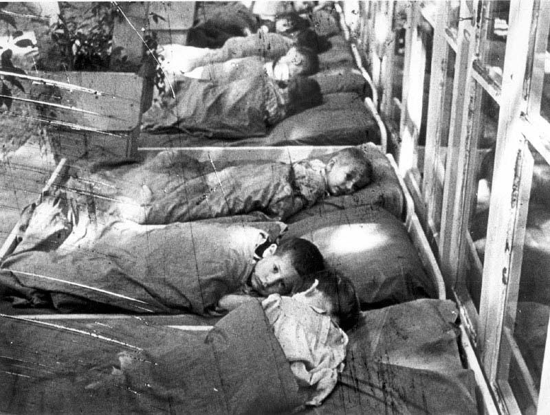 בית ילדים בגטו טרזין, מתוך סרט התעמולה הנאצי על טרזינשטט