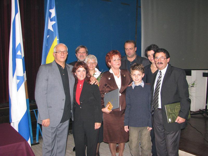 The rescuers children with the Israeli Ambassador during the ceremony in Sarajewo