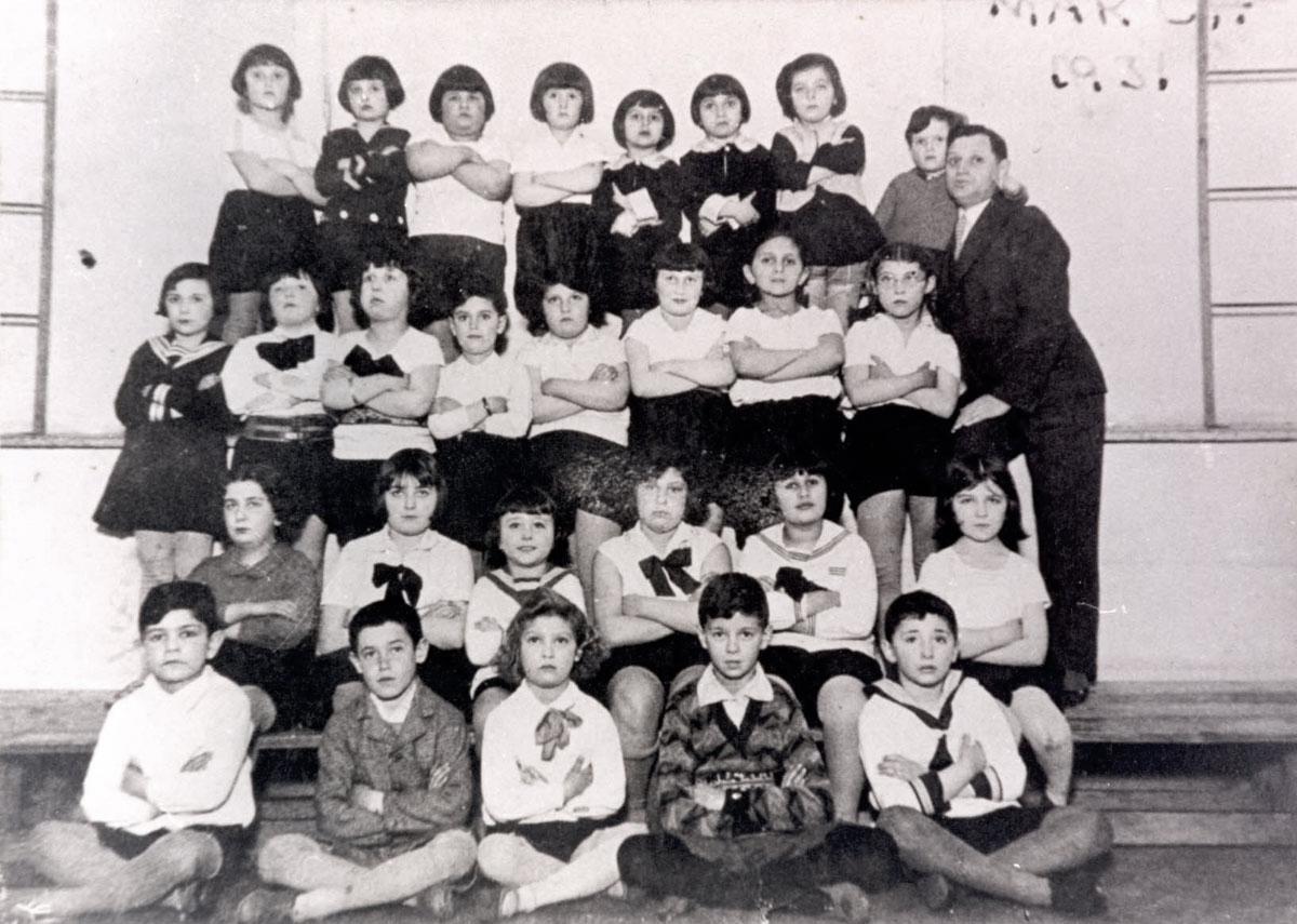 Class in a Jewish sports organization in Krakow, Poland, March 1931