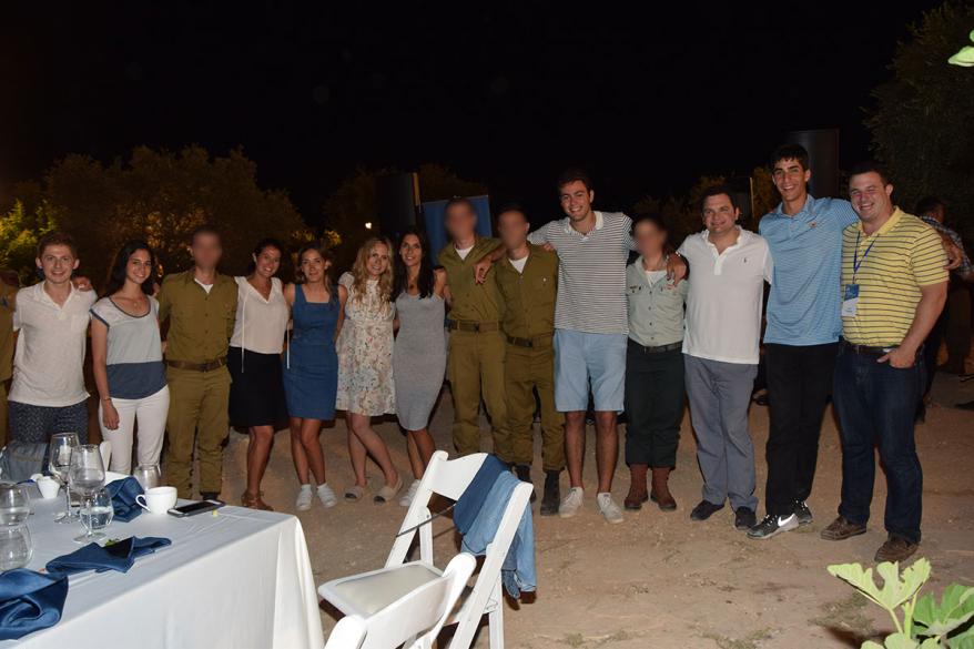 Yad Vashem Leadership Mission with IDF Soldiers, 2016