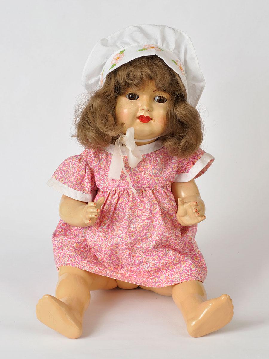 Doll that was bought for Yehudit Friedman after the war to replace the doll that she had with her in the ghetto