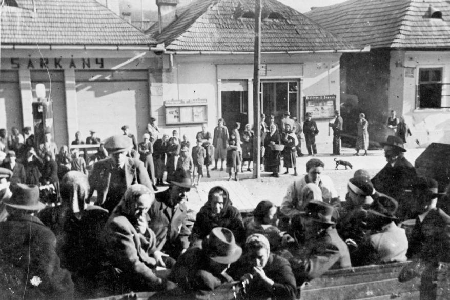 23 de julio de 1942 - Deportación de los judíos de Dobsina, Eslovaquia, a Auschwitz