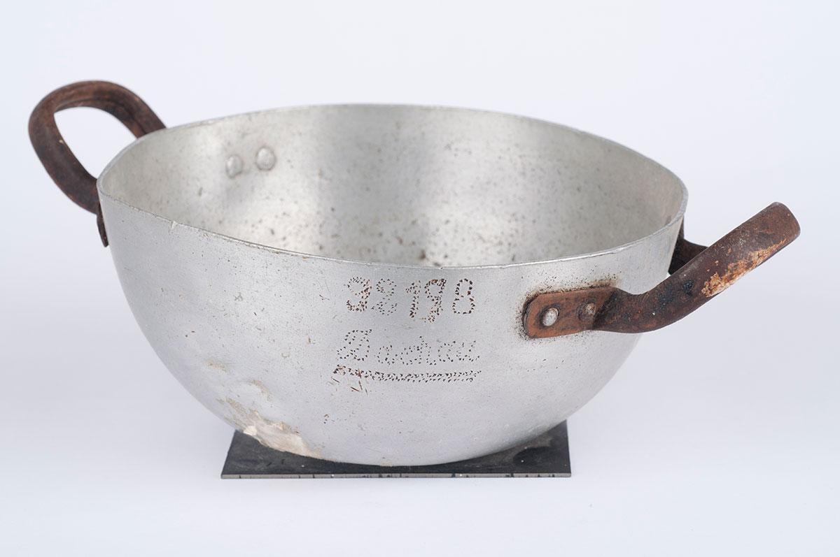 Meir Resnik's metal bowl, used in the Dachau camp