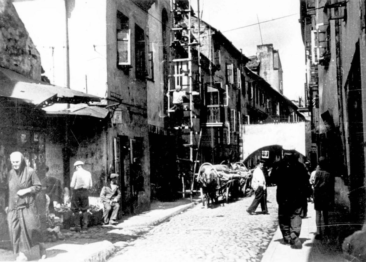 Street in the Jewish Quarter of Vilna, prewar