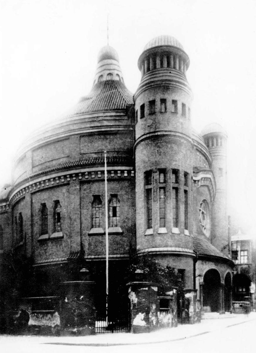 The Regensburg synagogue