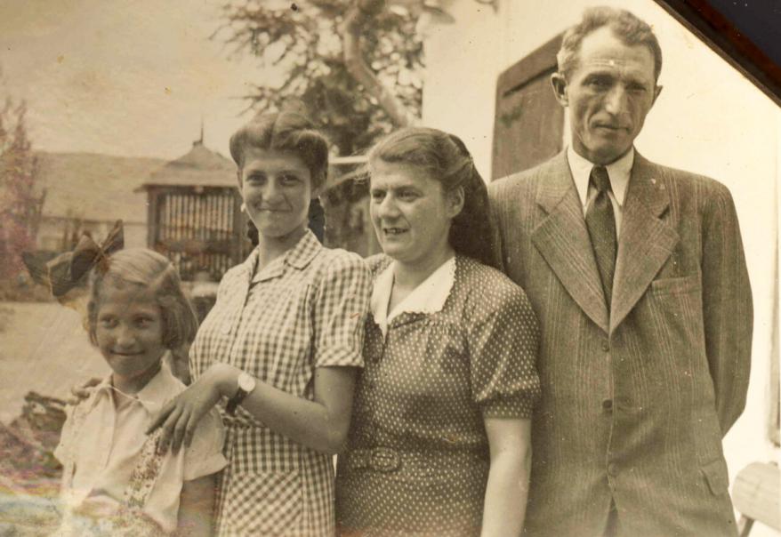 משפחת מרושי לפני המלחמה