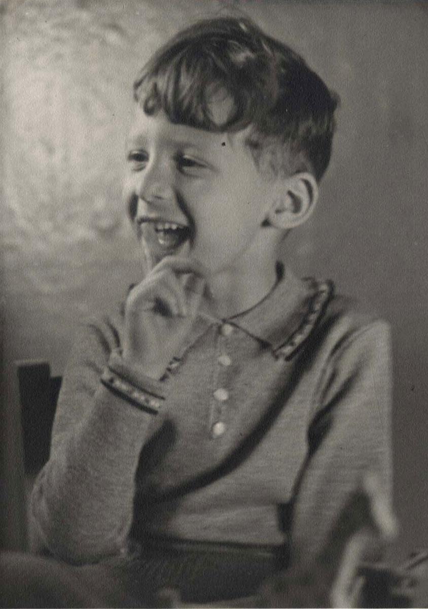 Der sechsjährige Heinz Lichtwitz einige Monate bevor er den Kindertransport nach England bestieg.