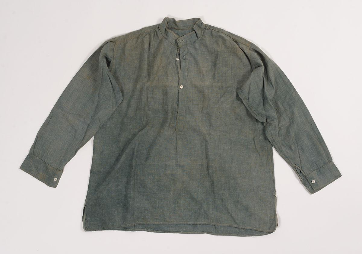 Shirt that Petachia Blickstein received  in Iasi after liberation