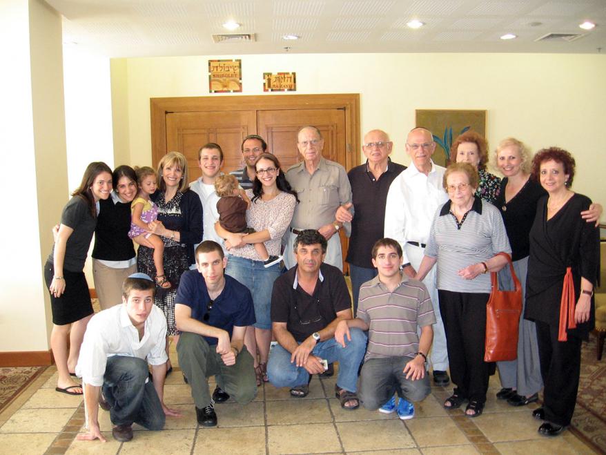 Levin-Rosen families reunite, Yad Vashem, October 2009