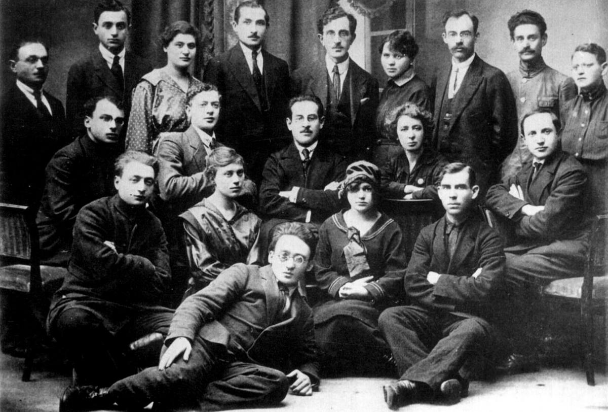 כנס מורים בבית הספר היסודי היהודי  בווילנה, 1925