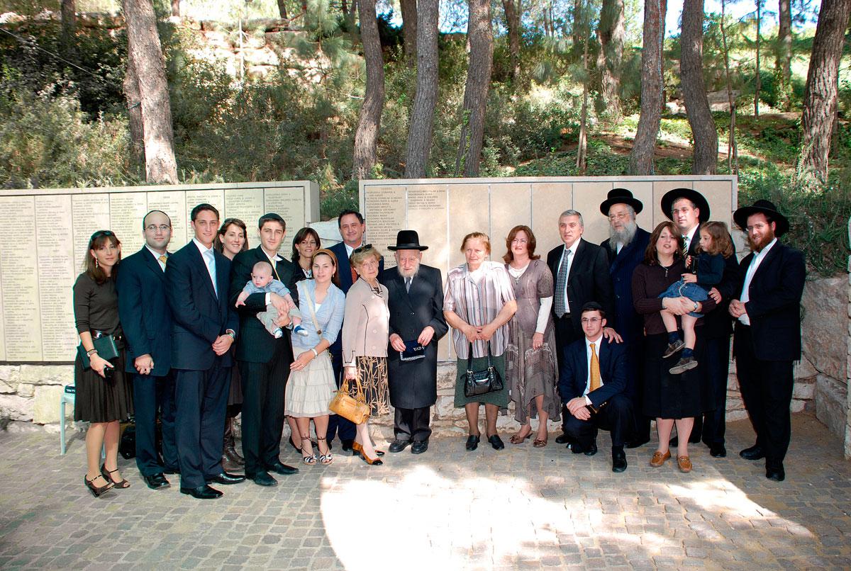 Rabbi Meyer Lamet and his family, 4 November 2007, with the daughter of Righteous Among the Nations Stanislaw and Jadwiga Schultz