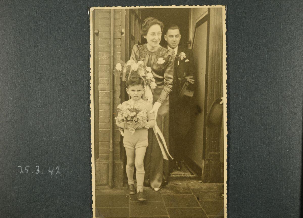Wedding photograph of Efraim Kochava's biological parents
