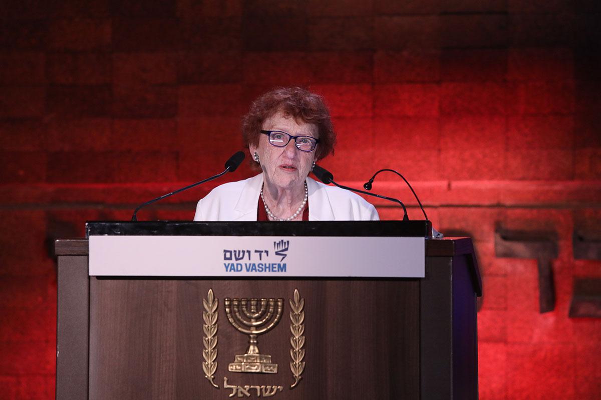 Zipora Granat gives the address on behalf of the survivors at the opening ceremony of Holocaust Martyrs’ and Heroes’ Remembrance Day