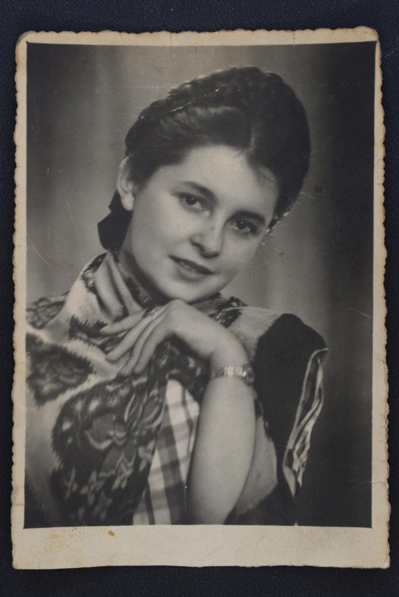 Lydia Stieglitz (née Kolnik) from Chrzanow