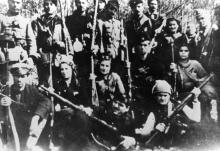 פרטיזניות יהודיות מהעיר מונסטיר (ביטולה) ביחידות השחרור הלאומי. מקדוניה, יוגוסלביה, 1943