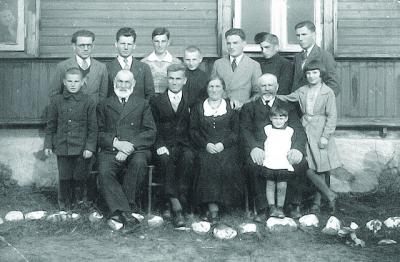 משפחת טוניק 1930