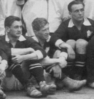 תדיאוש גבטנר לפני משחק נגד קבוצה הונגרית, 1921