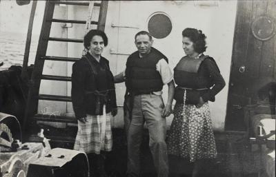 מרתה, יוליוס ויהודית באונייה בדרך לארץ ישראל, 1948