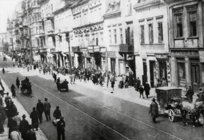 רחוב בפיוטרקוב טריבונלסקי לפני השואה