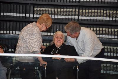 Holocaust survivors Sarah Yanai and Yossi Mor reunite at Yad Vashem with Melpomeni Dina, one of their wartime rescuers who was recognized by Yad Vashem as Righteous Among the Nations