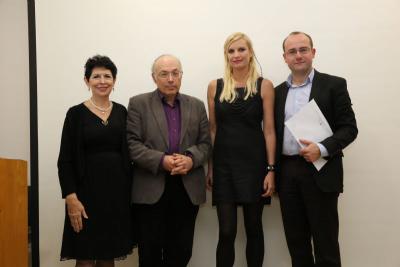 Left to right: Yad Vashem Chief Historian Prof. Dina Porat, Head of the International Institute for Holocaust Research and John Najmann Chair for Holocaust Studies Prof. Dan Michman, donor Sabina, prize-winner Prof. Johann Chapoutot