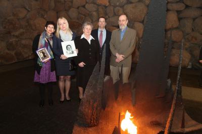 Bronislawa Skoczylas, daughter of Righteous Among the Nations Maria Zurawska rekindles the flame in the Hall of Remembrance, Yad Vashem, 16 Januray 2014