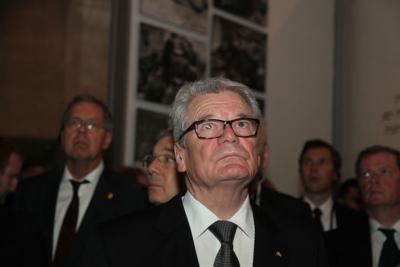 President Joachim Gauck in the Holocaust History Museum