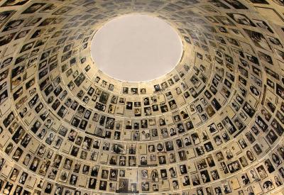 A Yad Vashemben fellállított emlékművek